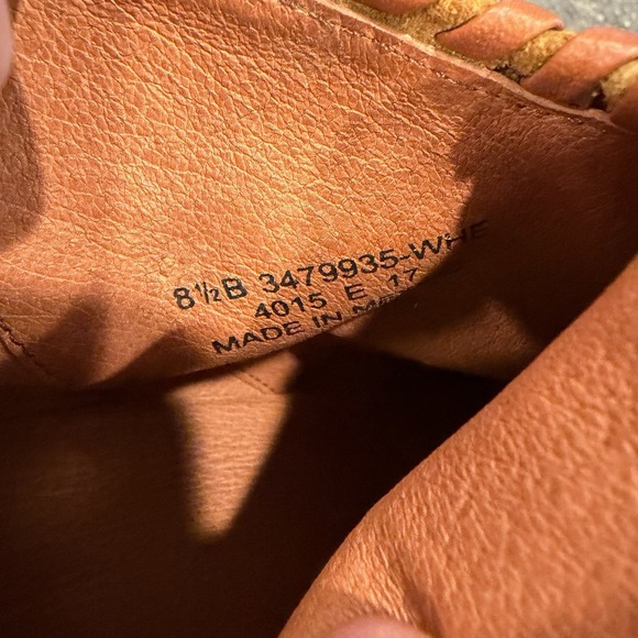 Frye Nora Whipstitch‎ Suede Brown Heeled Bootie Size 8.5 B - Picture 6 of 6